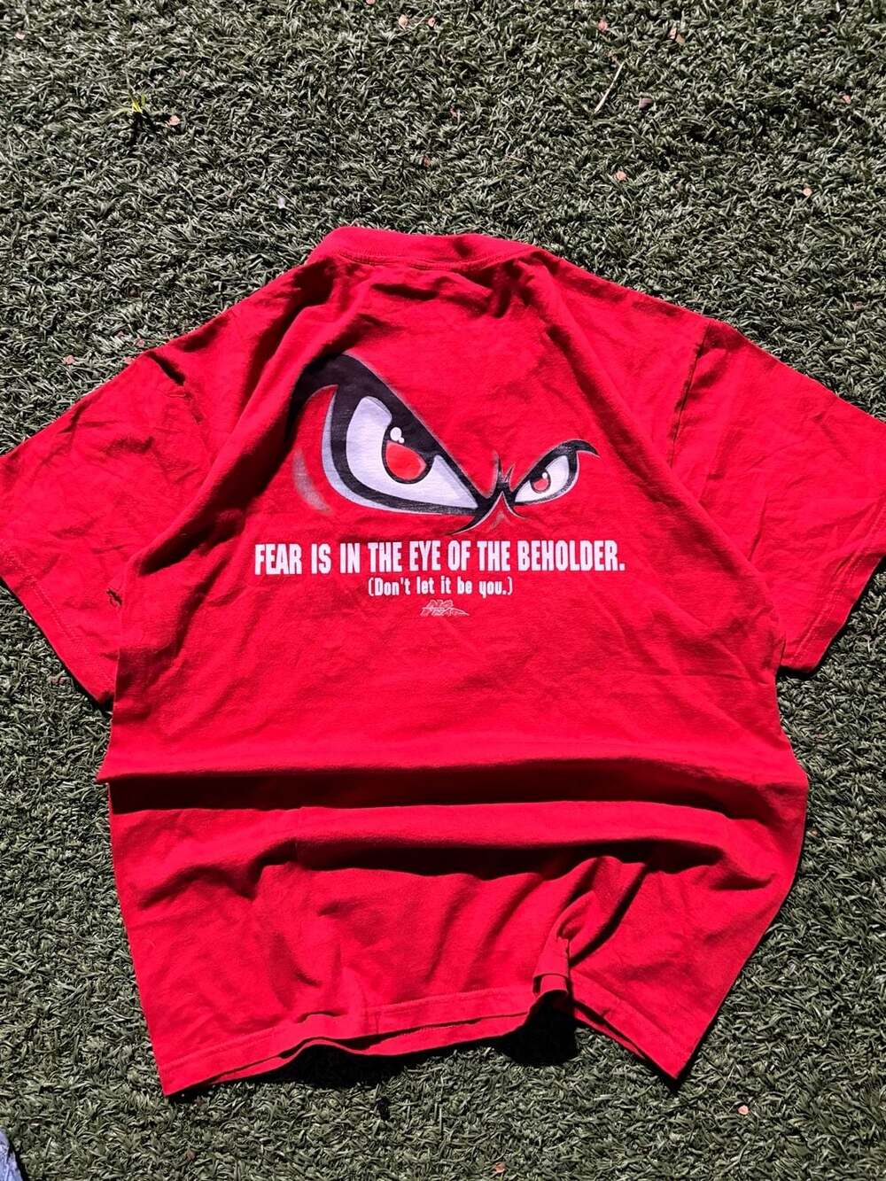 Vintage 90s No Fear 'Fear Is In The Eye Of The Beholder' Graphic T-Shirt